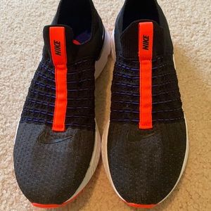 Nike React Phantom Run Flyknit 2 Black Bright Crimson